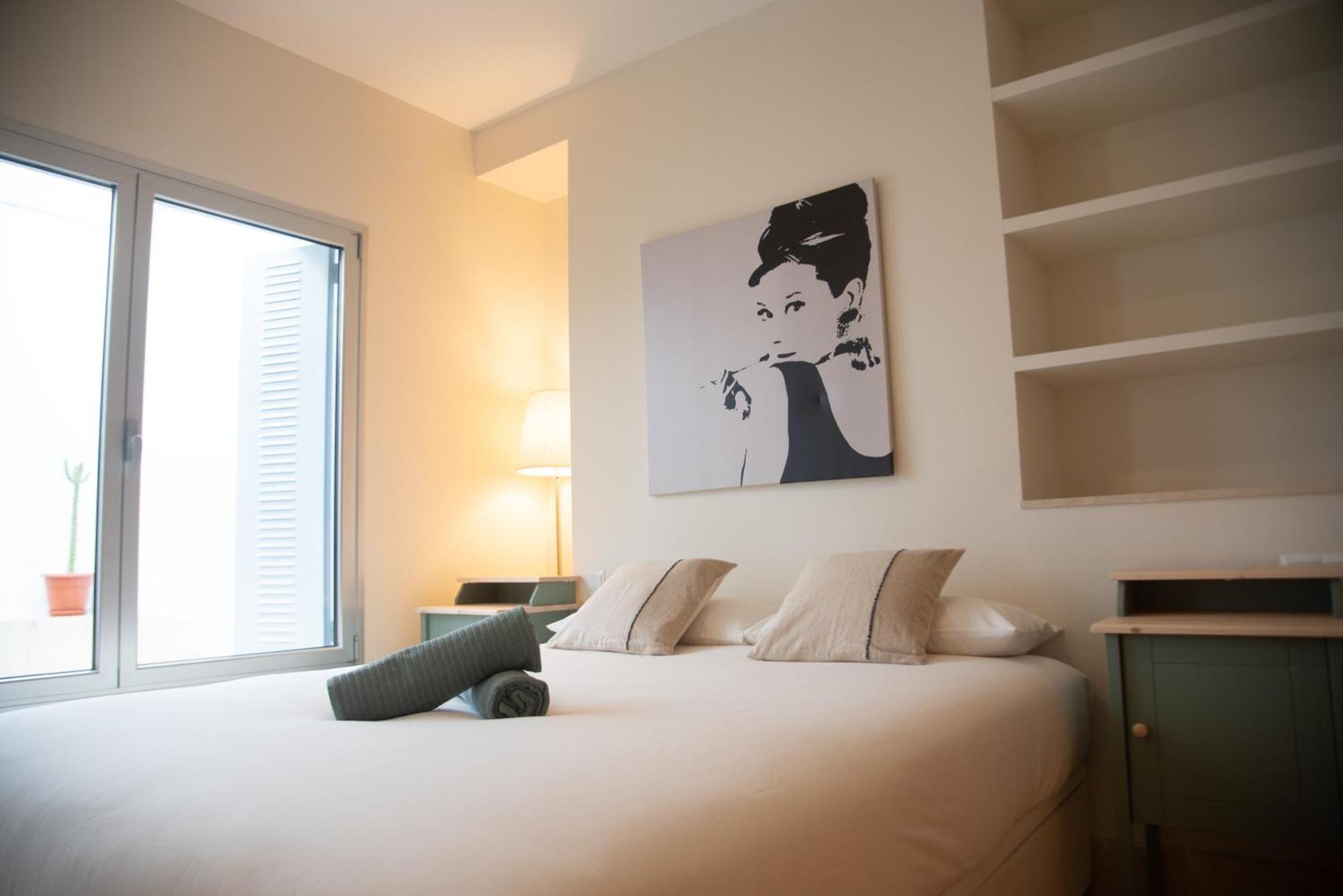 Tentudia Charming Apartments With Private Roof-Top Or Patio In San Bernardo By Ocityzen Seville Exterior photo