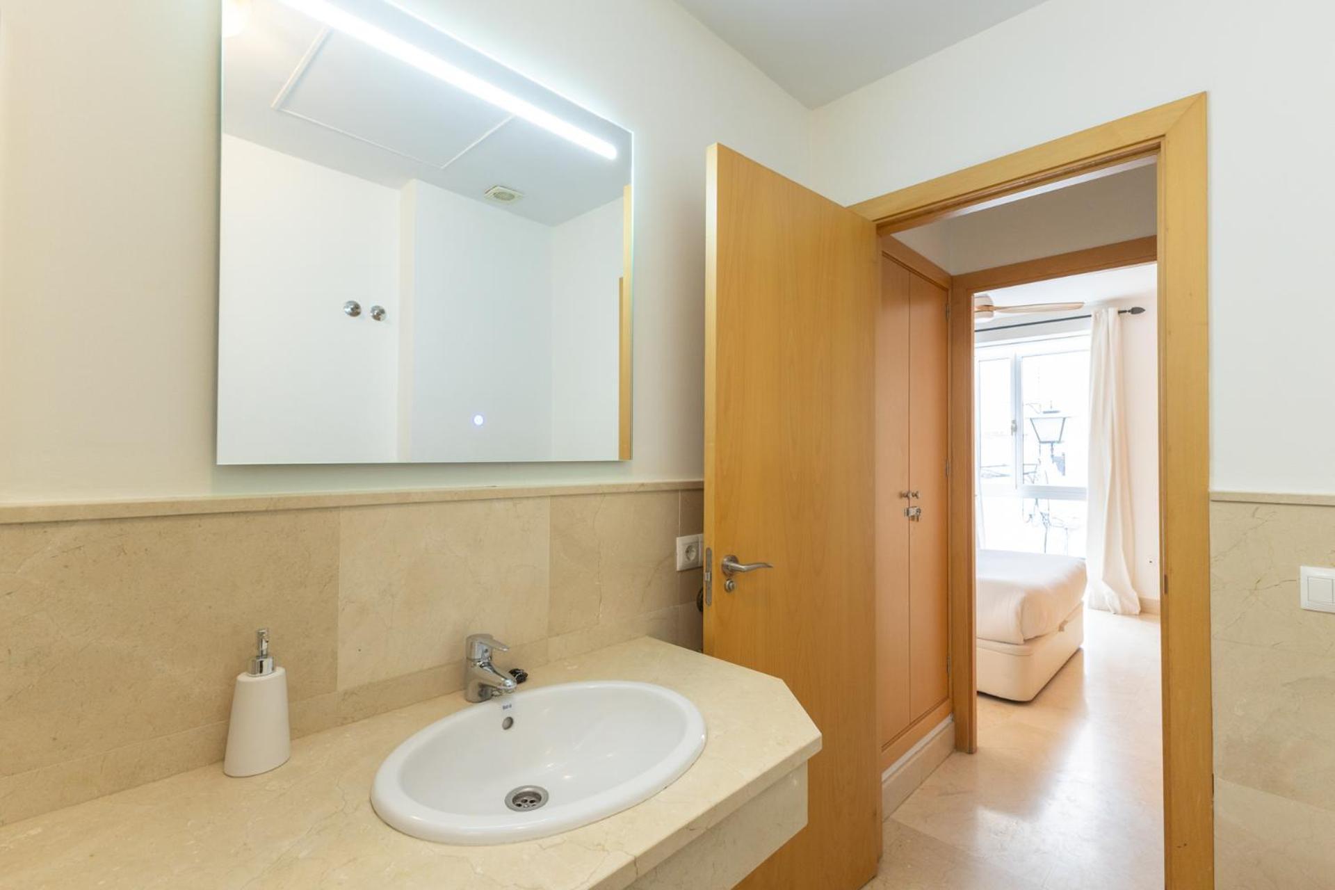 Tentudia Charming Apartments With Private Roof-Top Or Patio In San Bernardo By Ocityzen Seville Exterior photo