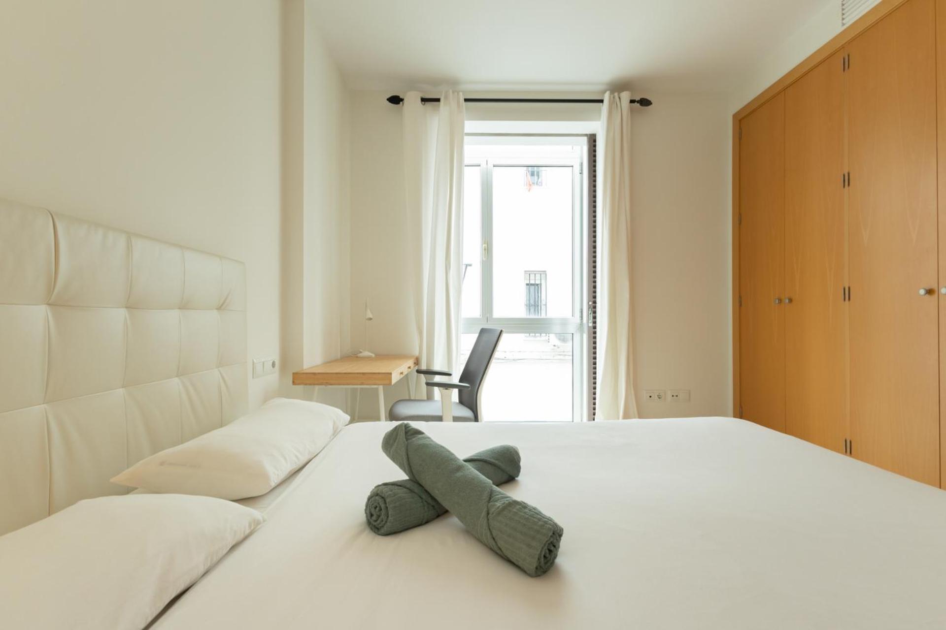Tentudia Charming Apartments With Private Roof-Top Or Patio In San Bernardo By Ocityzen Seville Exterior photo