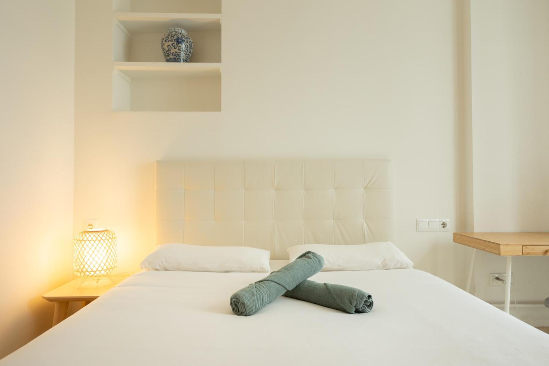 Tentudia Charming Apartments With Private Roof-Top Or Patio In San Bernardo By Ocityzen Seville Exterior photo
